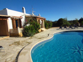 Hotel Alluring Villa in St Josep de sa Talaia With Swimming Pool